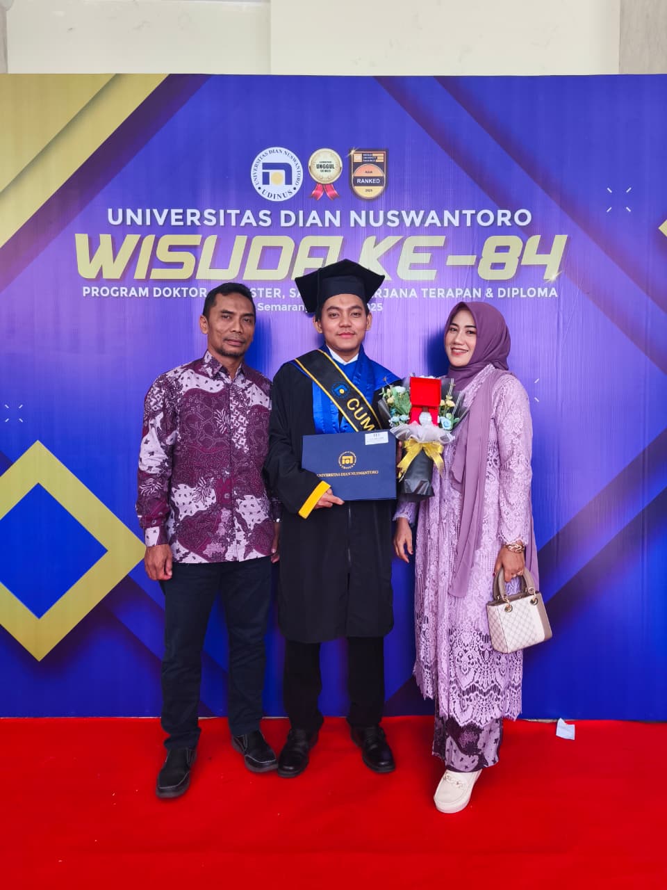Foto Wisuda